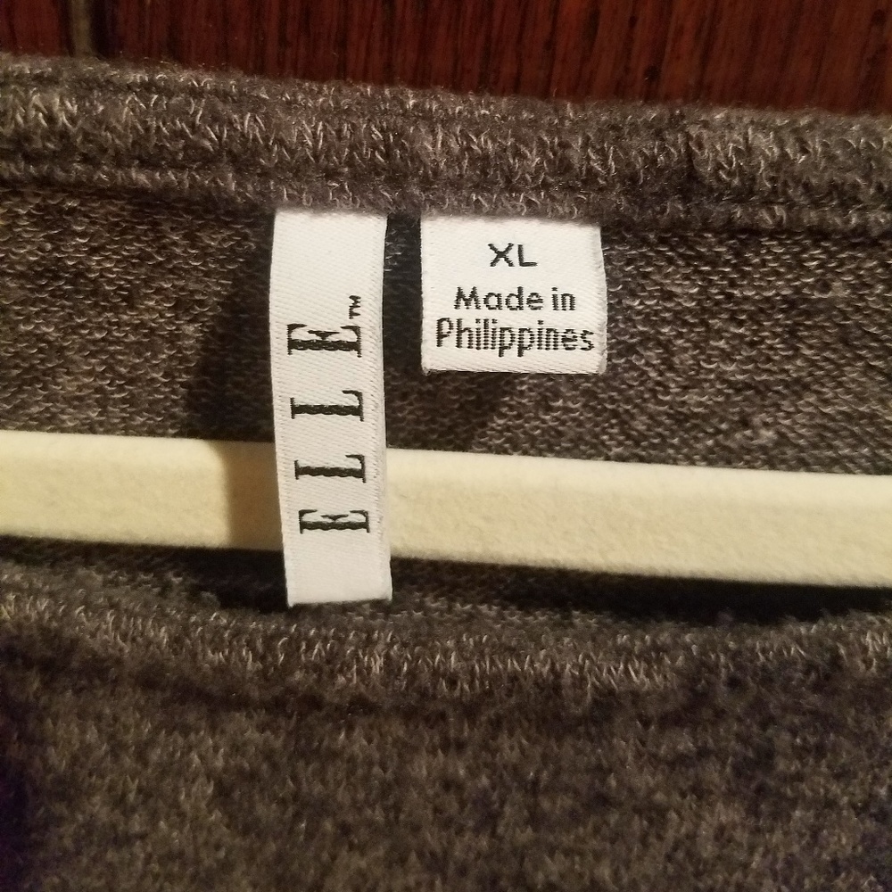 Sweater - Picture 3 of 5
